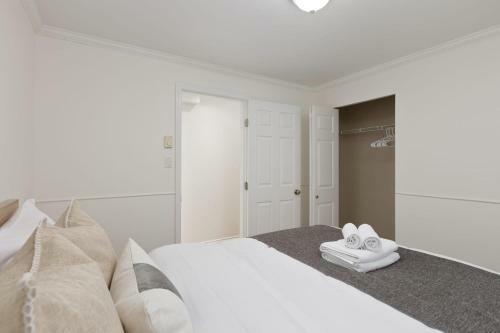 Centrally Located 2 Bedroom Spacious Basement Suite
