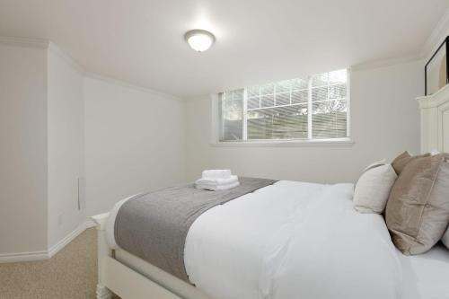 Centrally Located 2 Bedroom Spacious Basement Suite