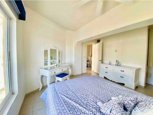 Apartamento Beautiful Beach Condominium - Costa Bonita Resort
