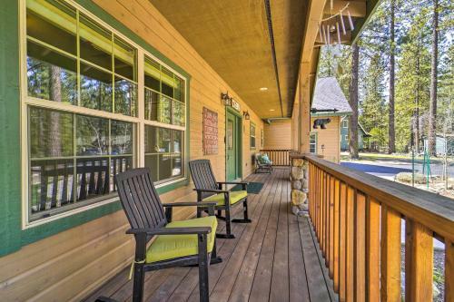 Quiet Graeagle Cabin With Yard, Deck And Grill!