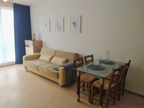 Cozy Apartament In Sunny View Central Complex