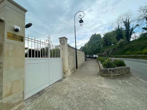 Apartamento Chaleureux Studio Nich� Devant Le Chateau D'auvers Sur Oise