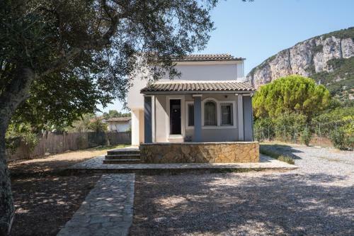 Villa Doukades