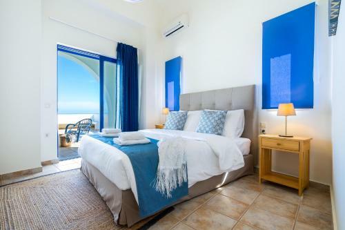 Beach House Kalamaki