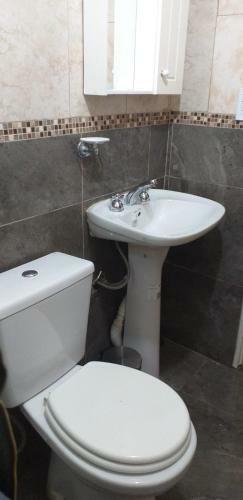 Apartamento Tem Kotenkesh