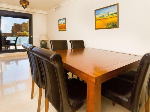 Apartment Las Salinas Estepona
