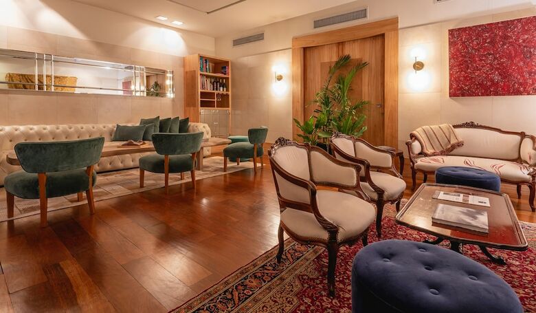 Hotel Hub Porte�o
