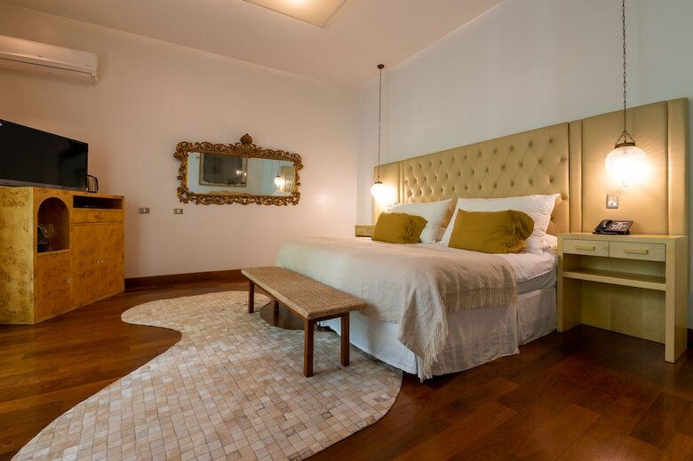 Hotel Hub Porte�o