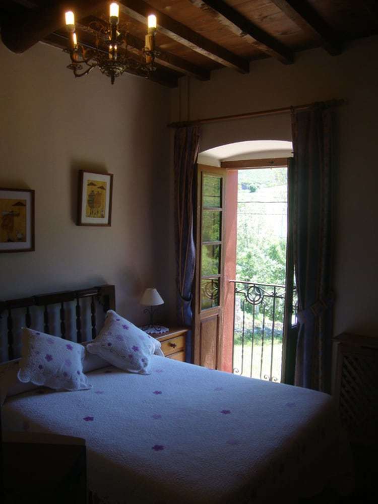 Hotel Rural Genestoso