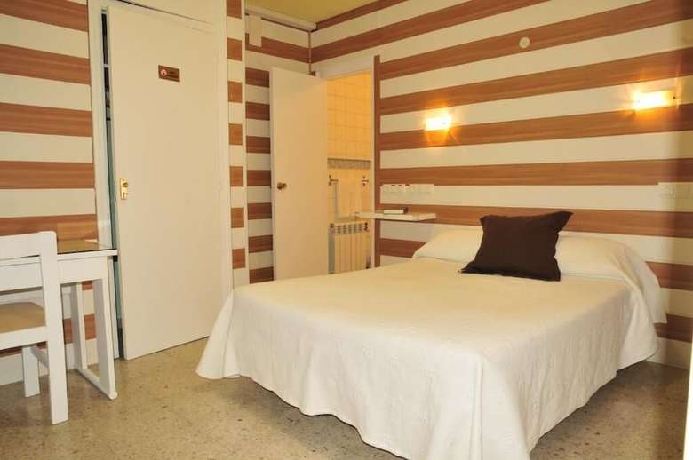 Hostal Sol