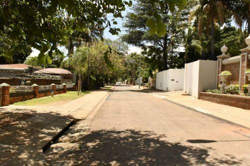 Entire Self-catering Apartment At Etuna Gardens