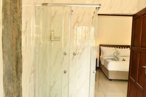 Entire Self-catering Apartment At Etuna Gardens
