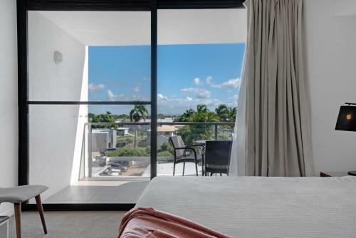 Apartamento Central 3 Bed Unit With Pool & Secure Parking