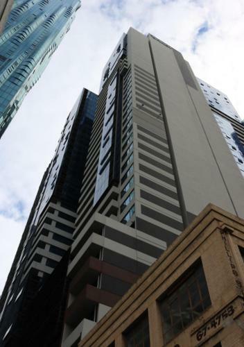 Melbourne Star Apartment