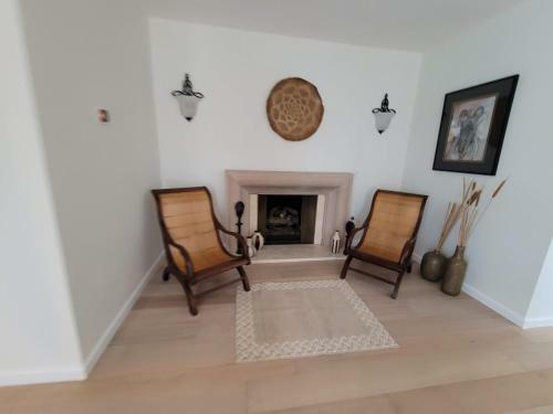 Luxury Private Thunderbird Heights!