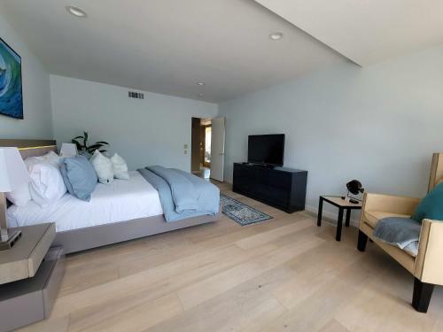 Luxury Private Thunderbird Heights!