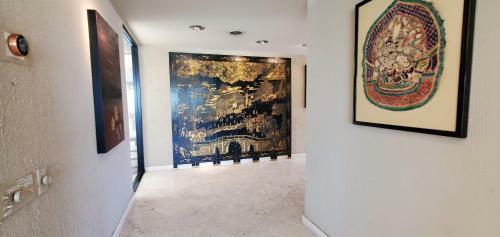Luxury Private Thunderbird Heights!