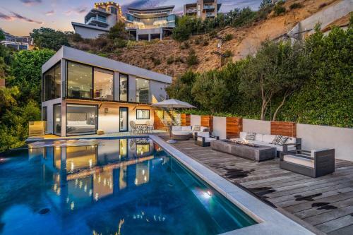 Infinity Villa