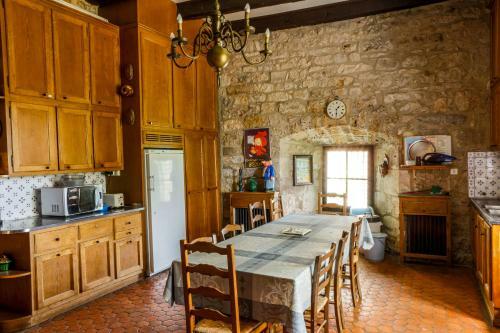 Ch�teau De B�duer And Vacation Homes