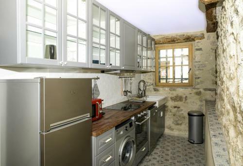 Hostal La Maison Du Chateau