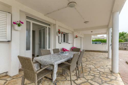 Apartamento Haus Pia - Wohnung Mera