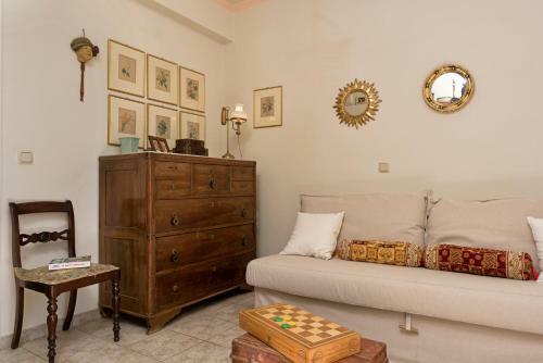 Corfu Garitsa Spacious Apartment