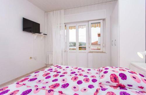 Apartments Nada - 20m From Beach