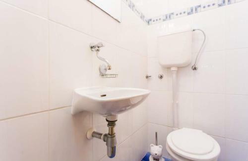 Apartments Nada - 20m From Beach