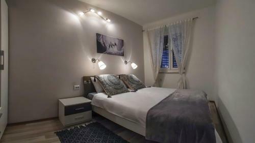 Apartment 4 Four