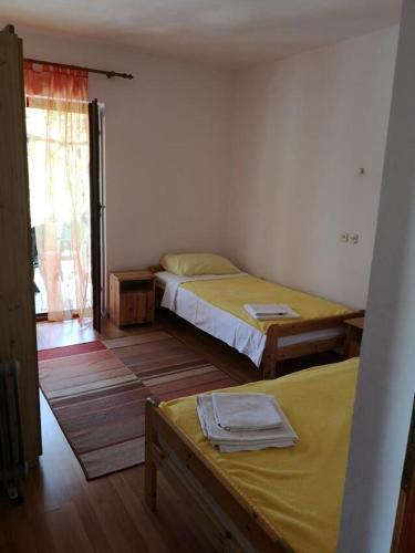 Apartments By The Sea Starigrad, Paklenica - 19584