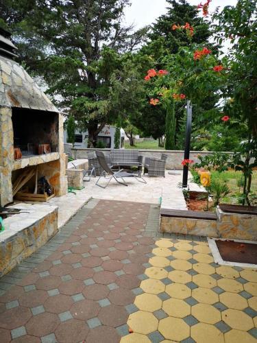 Apartments By The Sea Starigrad, Paklenica - 19584