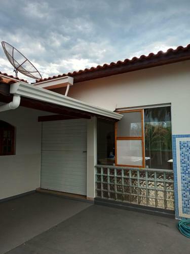 Chacara Belissima Com Piscina - 3 Qts E 4 Ban, Ipero