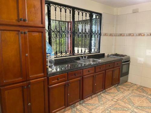 Finca Privada Con Excelente Clima, Rio Natural, Wifi Y Piscina