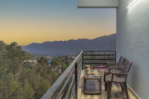 6bhk Apartment North Edge