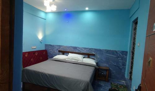 Hotel Shrubs De Villa