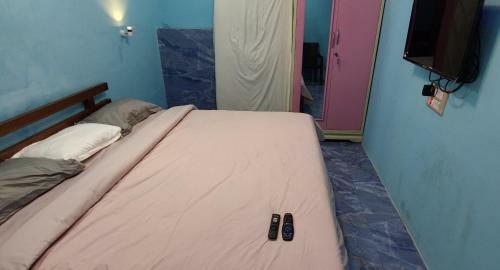 Hotel Shrubs De Villa