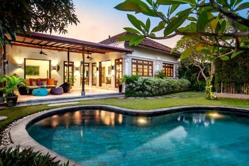Villa Mata Hari Terbit - Right By Sanur Beach