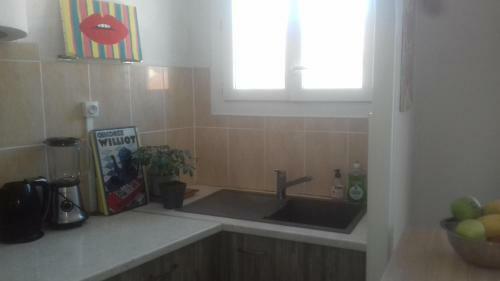 Maison Blanche Des Ar�nes