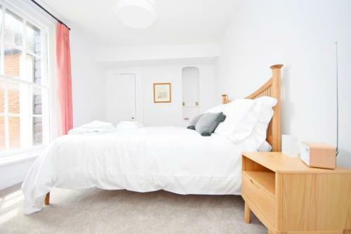 Chichester Hideaway