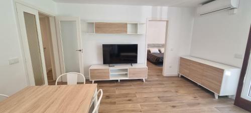 Apartamento Miramar Serveis - Reus Mediterrani Primera L�nea De Mar