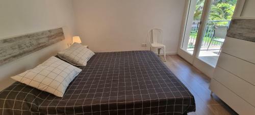 Apartamento Miramar Serveis - Reus Mediterrani Primera L�nea De Mar
