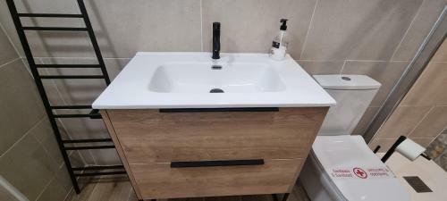 Apartamento Miramar Serveis - Reus Mediterrani Primera L�nea De Mar