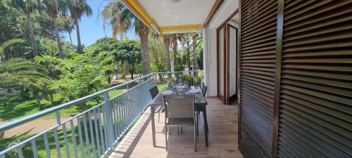 Apartamento Miramar Serveis - Reus Mediterrani Primera L�nea De Mar
