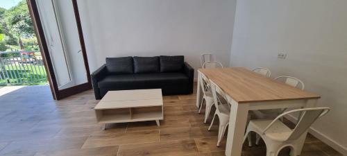 Apartamento Miramar Serveis - Reus Mediterrani Primera L�nea De Mar