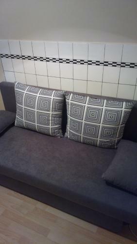 Hostal Prague Retro Challenge And Garden