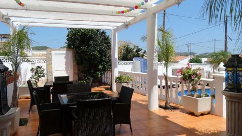 Villa Hotel Casa D�a Y Noche