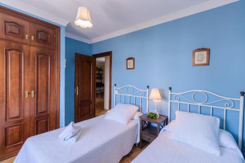 Villas Nerjazul - El Pe�oncillo Beach
