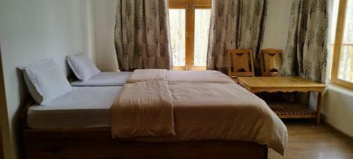 Hostal Zagwoo Guest House