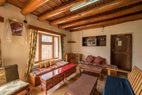 Himalayan Bud Villa Private Room W Garden
