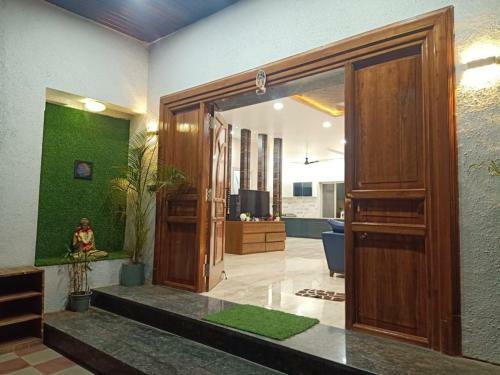 Lion's Villa 4bhk